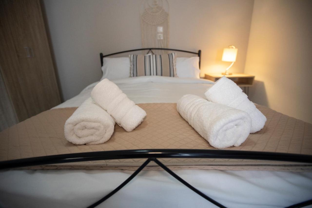 Syros Moments Apartment Ermoupoli Ngoại thất bức ảnh